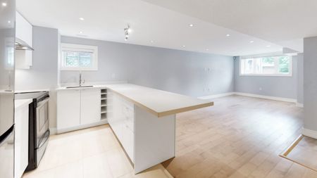 For Lease - 33 Davies Crescent Unit# Lower, Toronto, Ontario - Photo 2