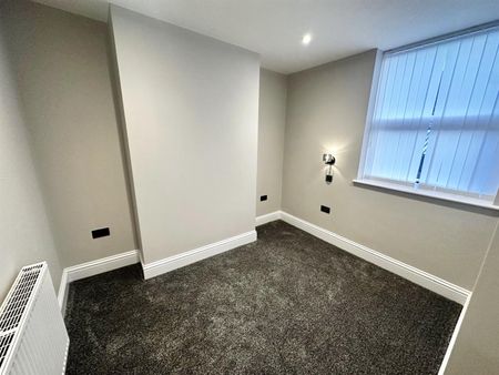 Vernon Avenue, Wallasey - Photo 3