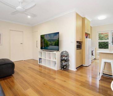 TWO BEDROOM IN ALBURY CBD! - Photo 2