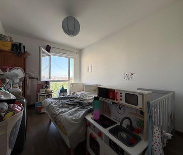 Location Appartement 3 pièces 59m² VILLEURBANNE 69100 - Photo 2