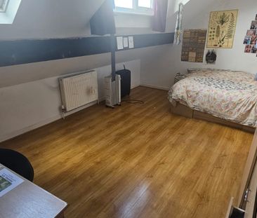 7 Bed - 27 Ashville Road, Hyde Park, Leeds - LS6 1NA - Student - Photo 6