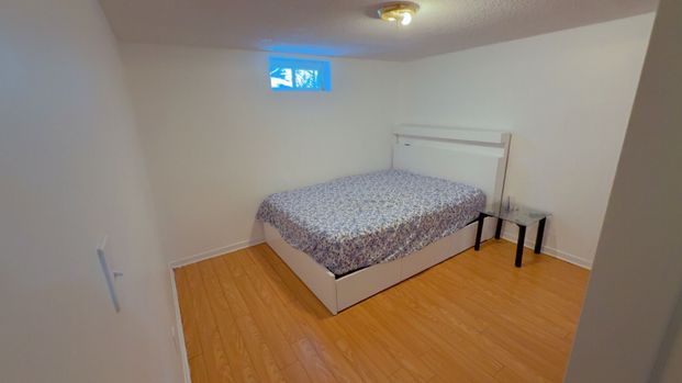 For Lease - 78 Crittenden Square Unit# bsmt, Toronto, Ontario - Photo 1