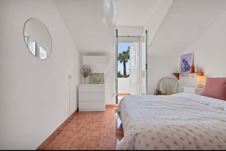 Calle guadiario 69, Málaga, Andalusia 29670 - Photo 3