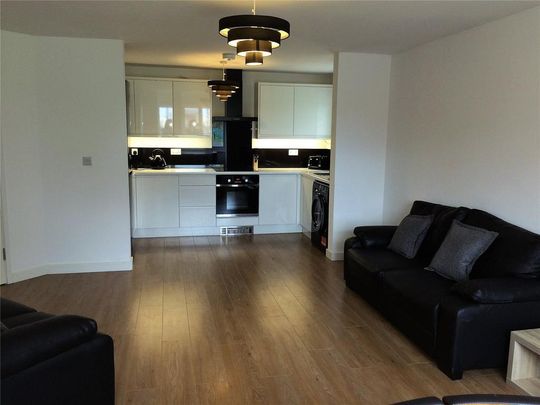 2 bedroom apartment to rent - Photo 1