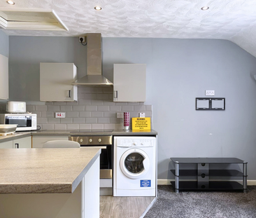 1 bedroom flat to rent - Photo 3