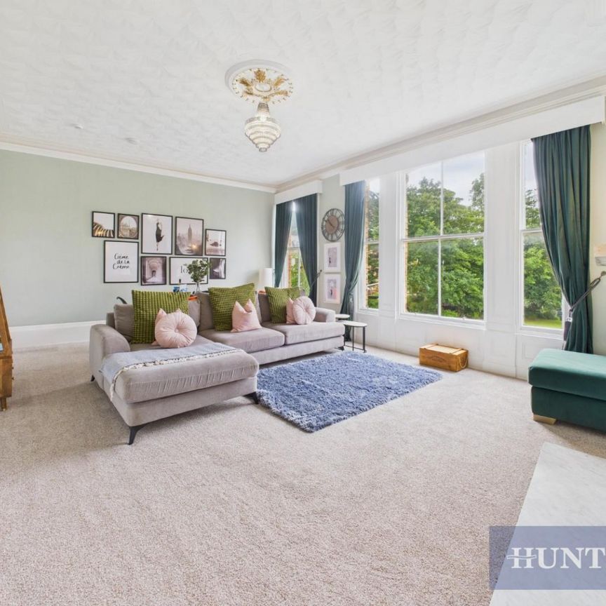 1 bedroom Flat To Let Total Size: 739 SQ FT - Photo 1