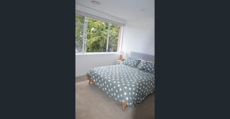 Renovated 3-Bedroom Home in a Convenient Summerhill Location - Photo 2