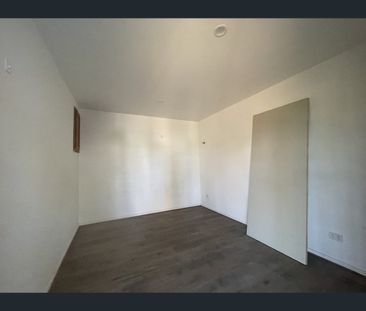 13 Sturt Street, Sunshine, Vic 3020 - Photo 3