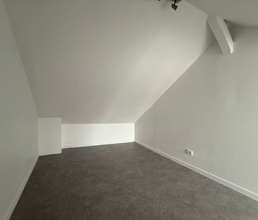 Location Appartement 1 pièce 23m² - Photo 3