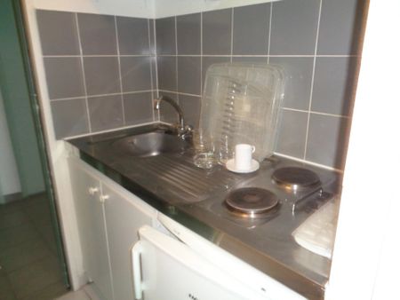 Location Appartement 1 pièces 18 m2 à Perpignan - Photo 2