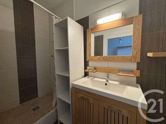 Location Appartement 1 pièce 47m² MONTPELLIER 34000 - Photo 1