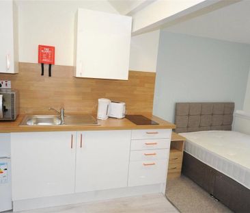 1 bedroom property to rent - Photo 3