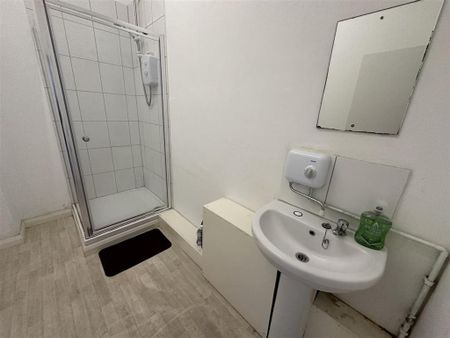 House share to rent - Photo 5