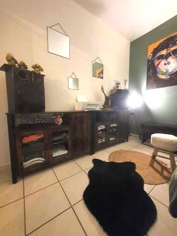 Location / . - Photo 3