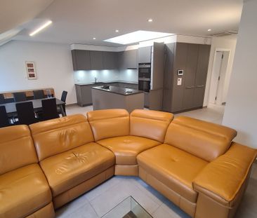 3.5-room penthouse apartment “rare object” - Photo 2