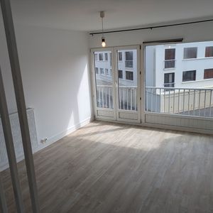 Location Appartement 3 pièces 53m² - Photo 2