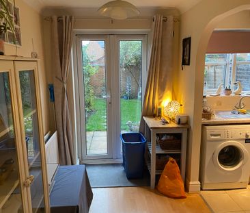 A two bedroom mid-terrace property with two double bedrooms, garage... - Photo 6