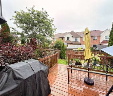 For Lease - 222 Burgess Crescent, Newmarket, Ontario - Photo 6