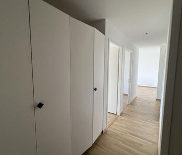 Logement de 3 pièces rénové, proche des transports publics et comme... - Foto 3