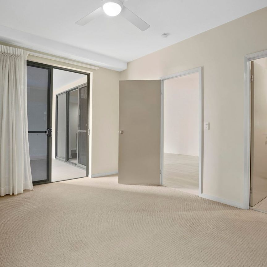 2 Bed Apartment - Photo 1