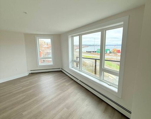 Luxury 1 Bedroom Units with Modern Finishes - Photo 1