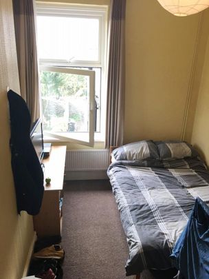 7 bedroom house to rent - Photo 1