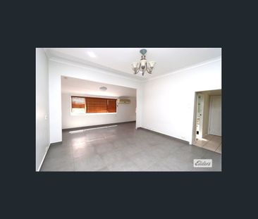 2 Hyacinth Street, Asquith, NSW 2077 - Photo 3