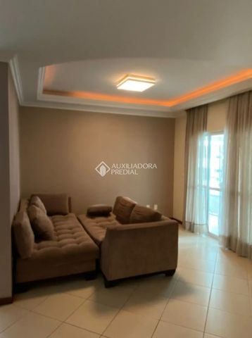 Apartamento com 4 quartos e 200m² para alugar em Meia Praia, Itapema. - Photo 2
