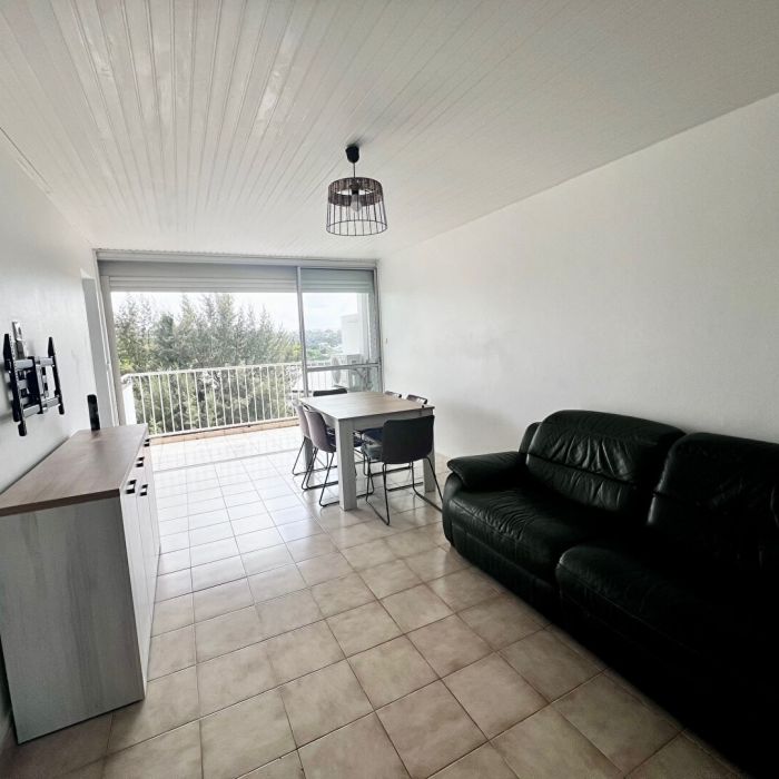 Location Appartement 58m² 3 pièces Fort de france - Photo 1