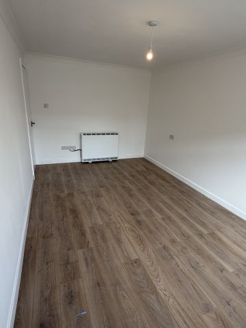 3 Bed Flat, Old Bedford Road, LU2 - Photo 4