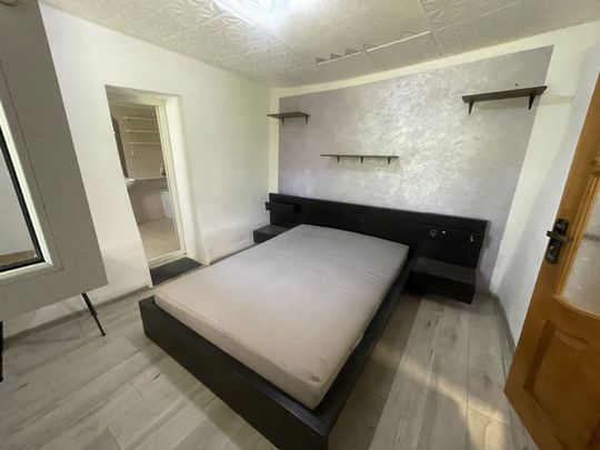 Casa de inchiriat, Micro 17 - curte spatioasa, loc de par... - Fotografie 1