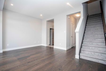 For Lease - 2048 Meadowgate Boulevard, London South, Ontario - Photo 4