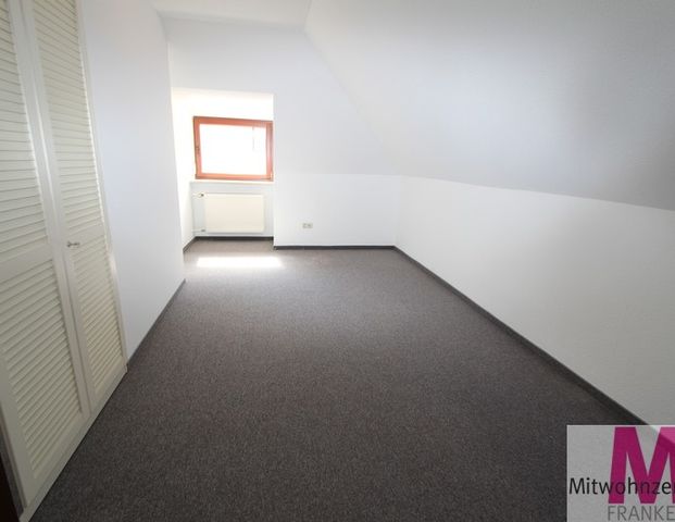 Weitläufiges Haus mit Garten - Photo 1