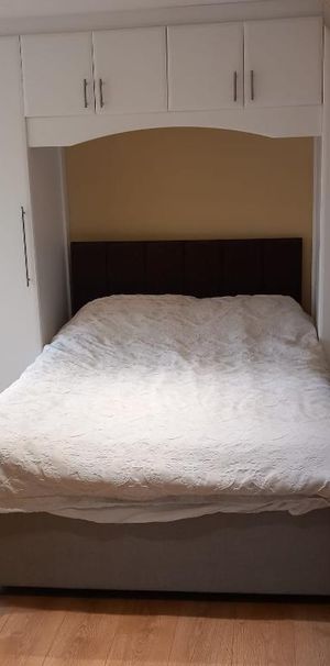 1 bedroom in a house share to rent - Photo 1