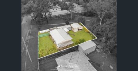 Convenient Location - Photo 4