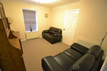 Blanchard St, Hulme, Manchester, M15 - Photo 2