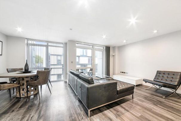 2 bedroom flat to rent - Photo 1