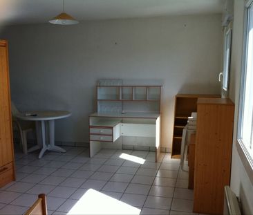 Location Appartement 1 pièce 25m² CLERMONT FERRAND 63000 - Photo 1