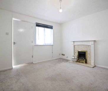 Birdcombe Road, Westlea, Swindon, Swindon, SN5 - Photo 2