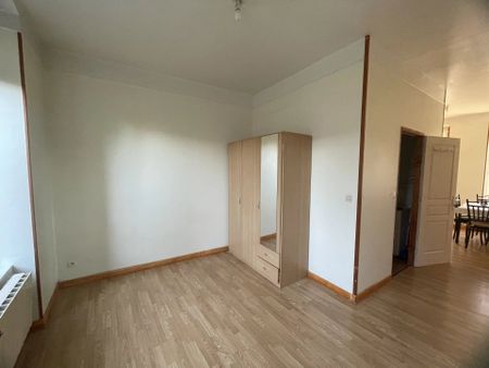 Location Appartement 1 pièces 29 m2 à Saint-Quentin - Photo 2