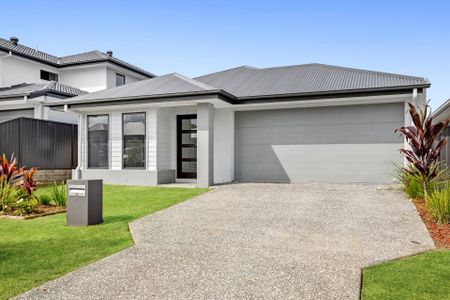 Stunning Brand-New Home in North Harbour Estate, Burpengary - Photo 5