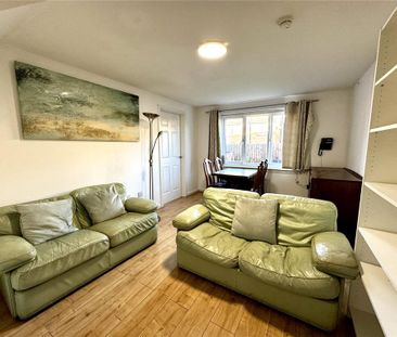 3 bedroom detached house to rent - Photo 2