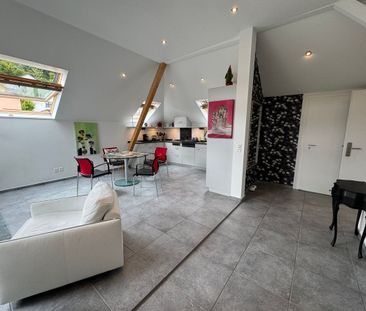 Einmalige Gelegenheit - Lichtdurchflutete Wohnung mit privater Dach... - Photo 5