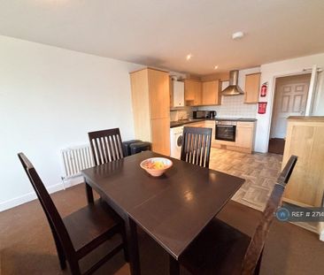 3 bedroom maisonette to rent - Photo 4