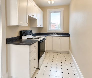 For Lease - 94 Fairmont Avenue Unit# 3, West Centre Town, Ontario - Photo 3