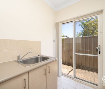 Leased Leased Leased - Photo 4