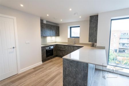 2 bedroom apartment to rent - Photo 3