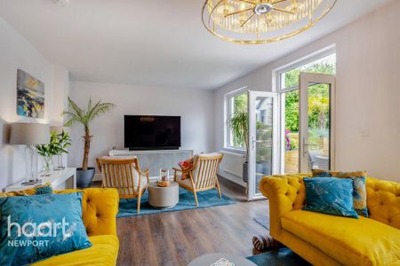 3 bedroom detached house to rent - Photo 4