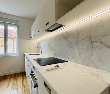 Location Appartement 5 pièces 96m² MONTIGNY LES METZ 57950 - Photo 4