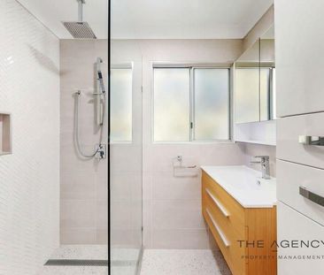 Seeking convenience? - Photo 2